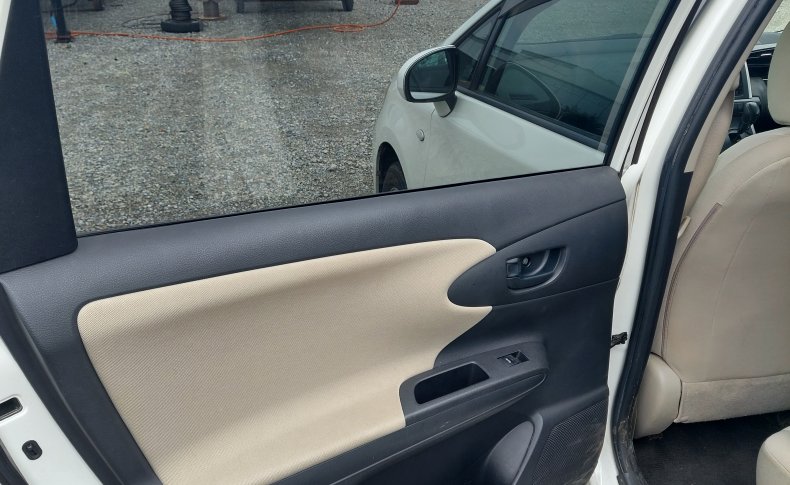 TOYOTA WISH 1.8X HID Selection 2010