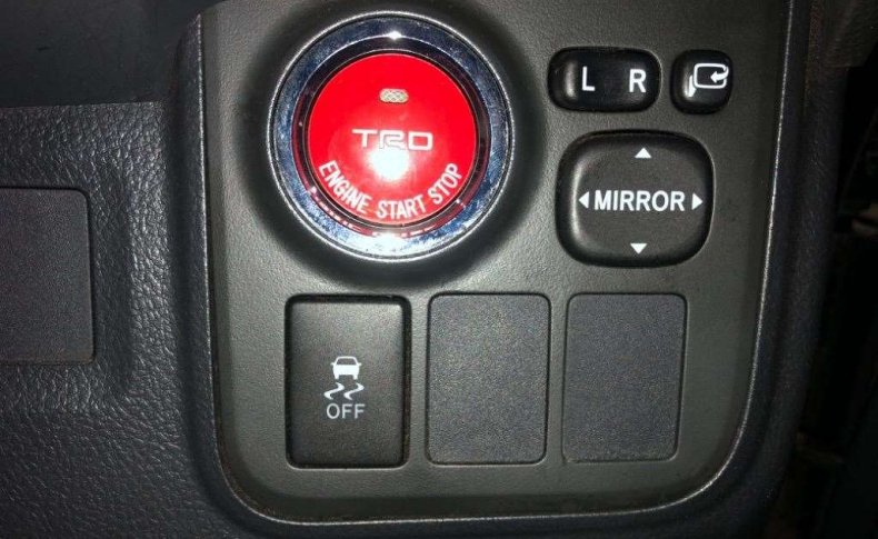 TOYOTA WISH 1.8S 2011
