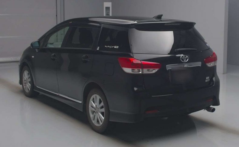 TOYOTA WISH 1.8S 2011