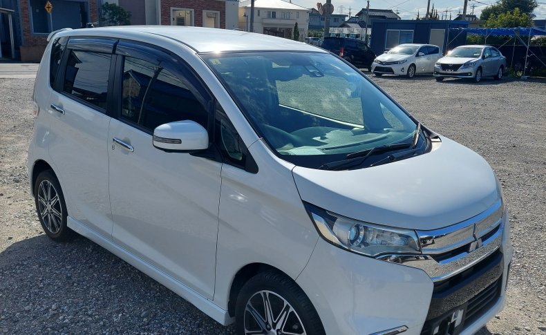 MITSUBISHI EK WAGON T Safety Package 2016