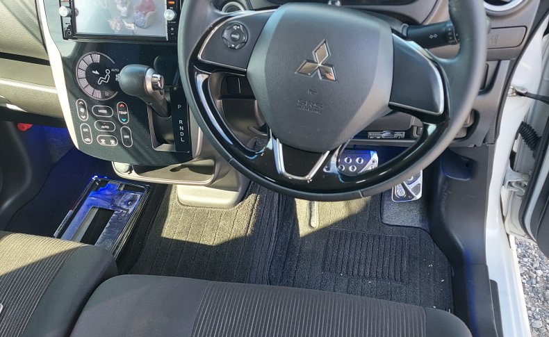 MITSUBISHI EK WAGON T Safety Package 2016