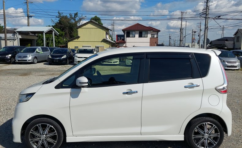 MITSUBISHI EK WAGON T Safety Package 2016