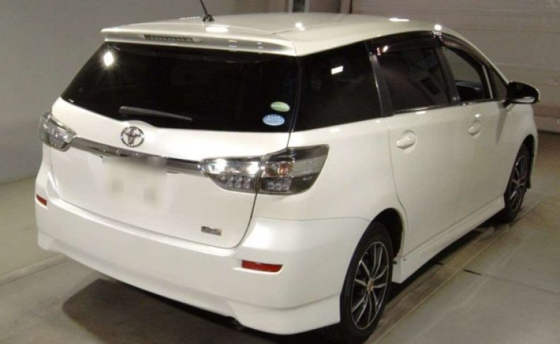 TOYOTA WISH 1.8X 2012