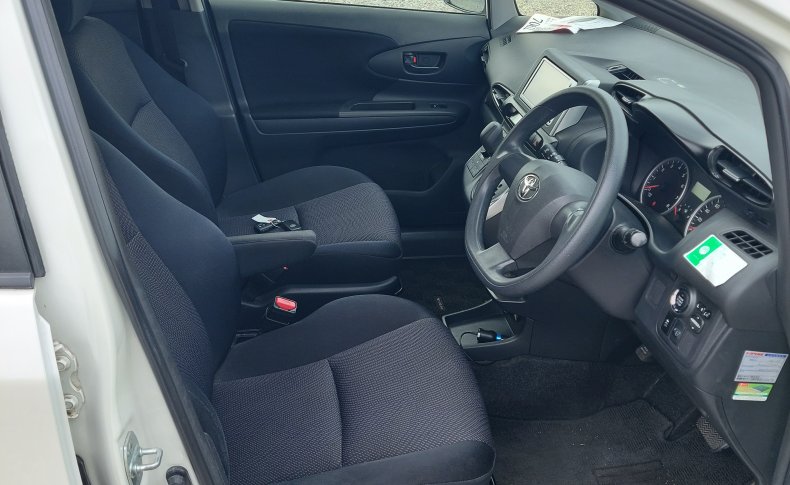 TOYOTA WISH 1.8X 2012