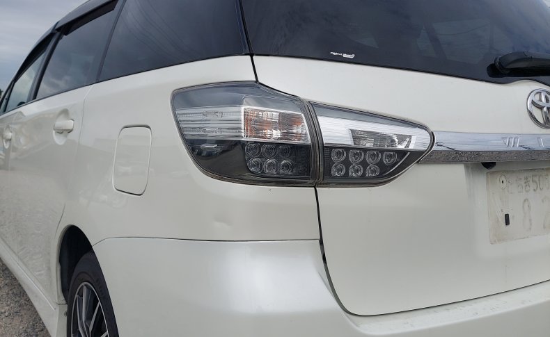 TOYOTA WISH 1.8X 2012