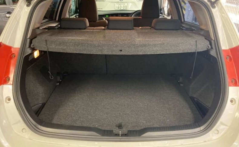 TOYOTA AURIS 150X S Package 2012