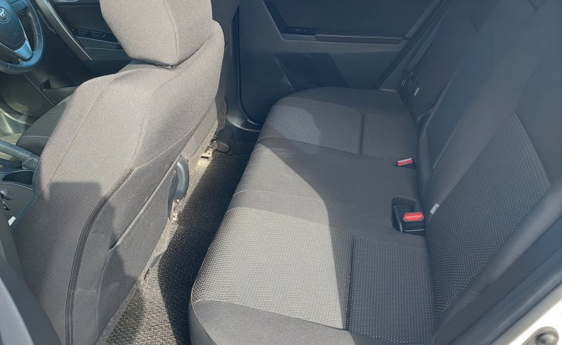 TOYOTA AURIS 150X S Package 2012