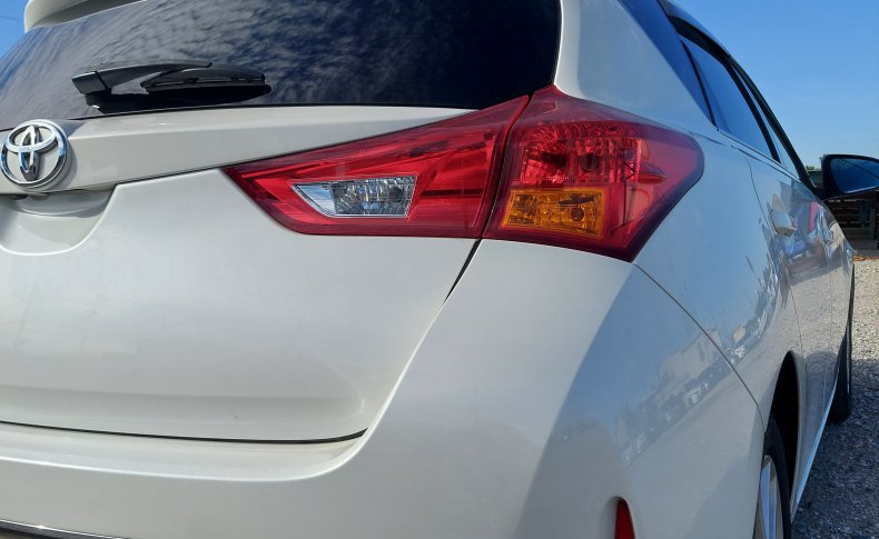 TOYOTA AURIS 150X S Package 2012