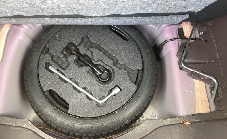 TOYOTA PORTE G 2019