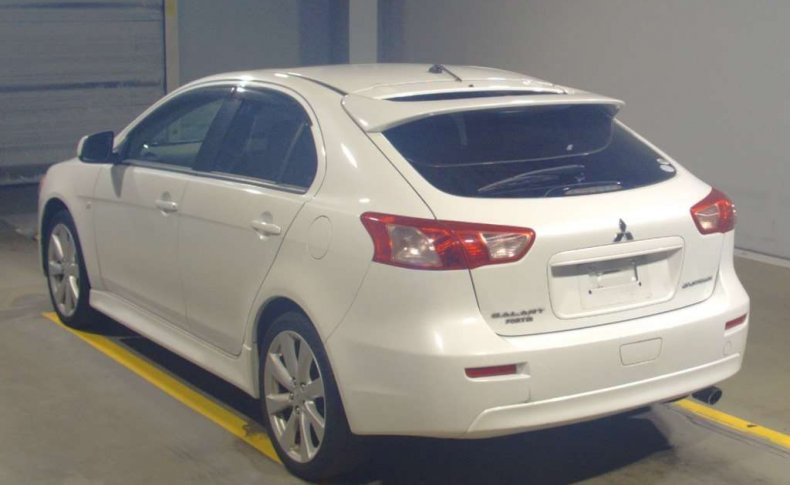 MITSUBISHI GALANT FORTIS Sports 2011
