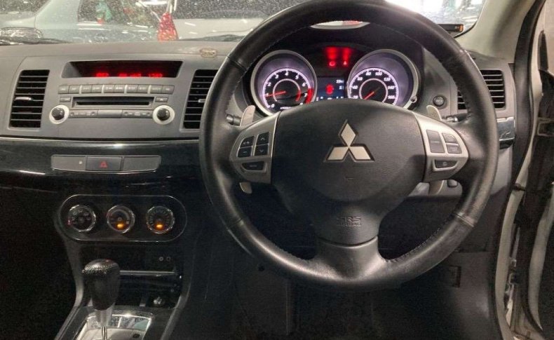 MITSUBISHI GALANT FORTIS Sports 2011