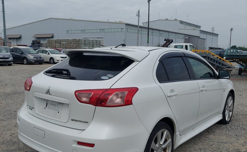 MITSUBISHI GALANT FORTIS Sports 2011