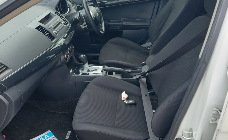 MITSUBISHI GALANT FORTIS Sports 2011