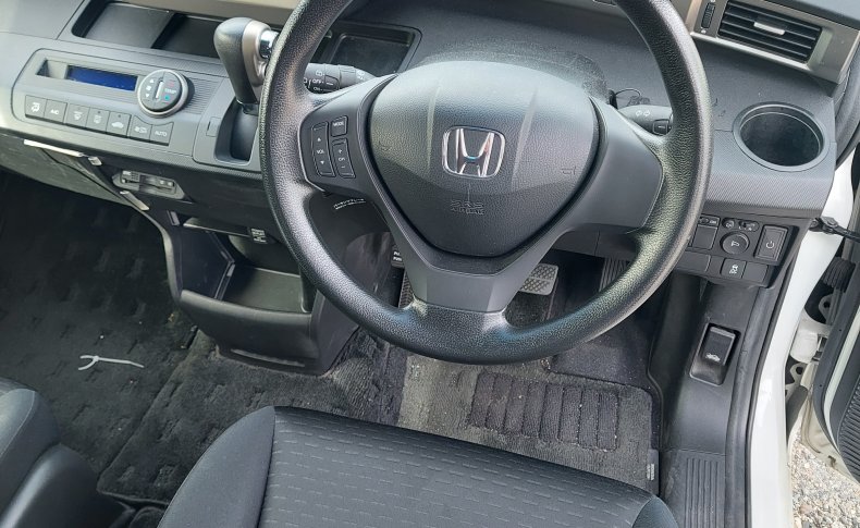 HONDA FREED SPIKE G Just Selection 2014