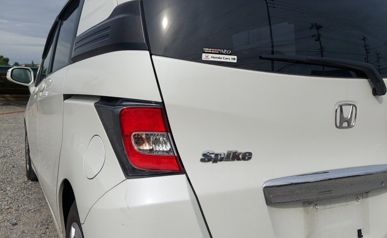 HONDA FREED SPIKE G Just Selection 2014