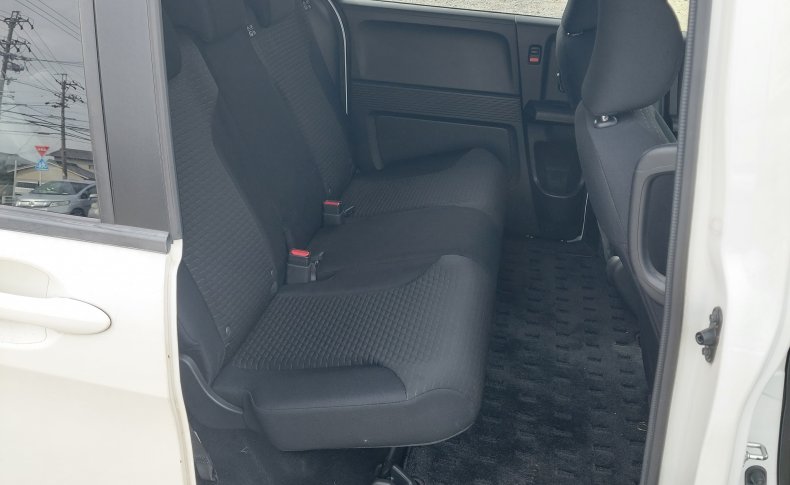 HONDA FREED SPIKE G Just Selection 2014