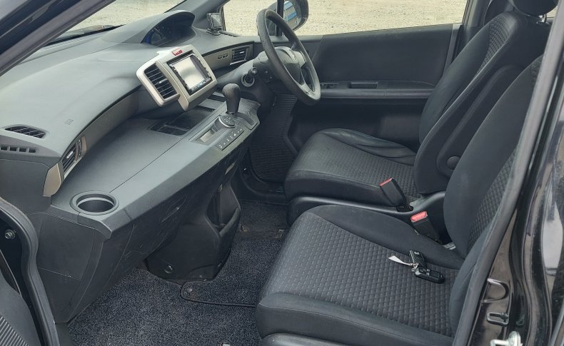 HONDA FREED SPIKE G Aero 2011