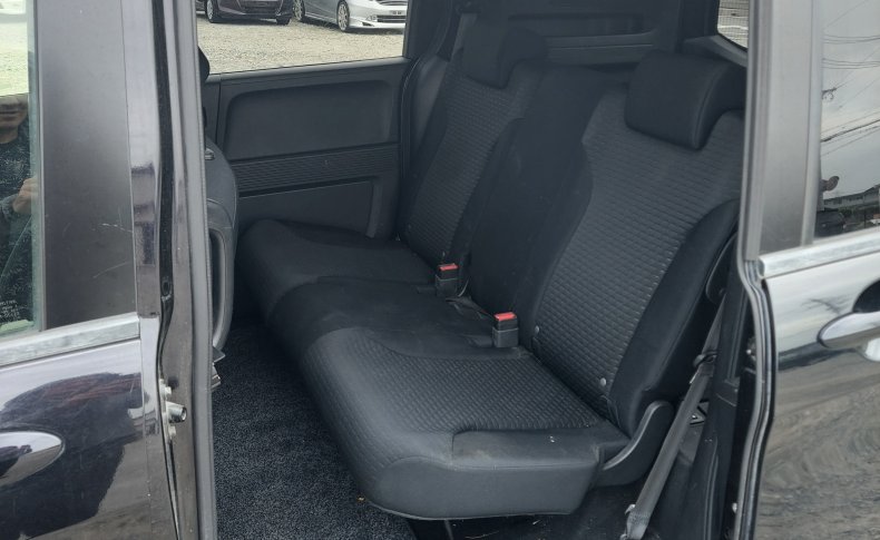 HONDA FREED SPIKE G Aero 2011