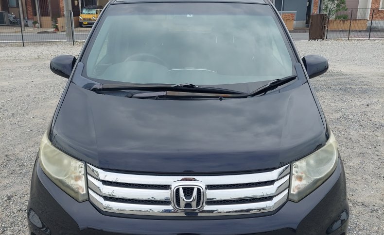 HONDA FREED SPIKE G Aero 2011