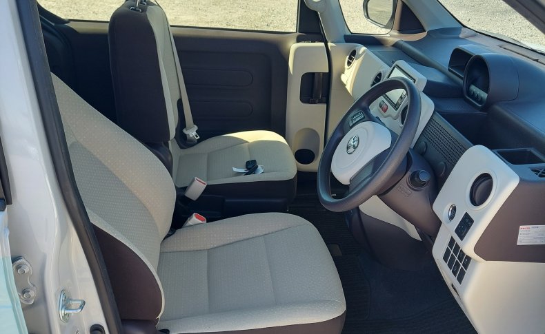 TOYOTA PORTE F 2020