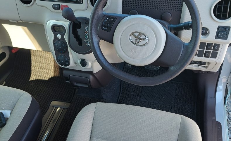 TOYOTA PORTE F 2020