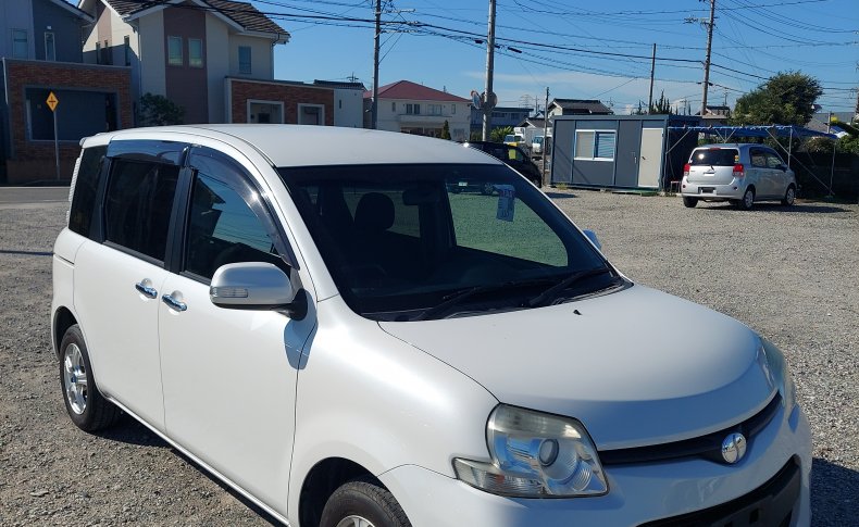 TOYOTA SIENTA DICE 4WD 2011