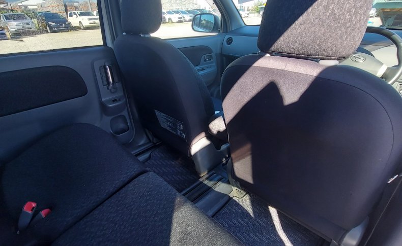 TOYOTA SIENTA DICE 4WD 2011
