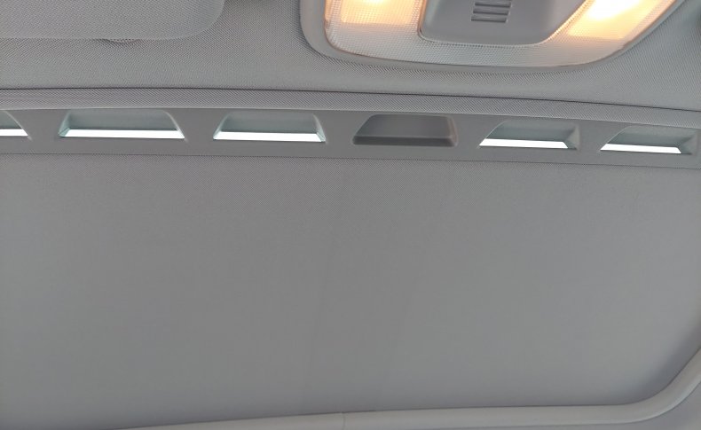 VOLVO S 60 (Комплектация с люком) 2011