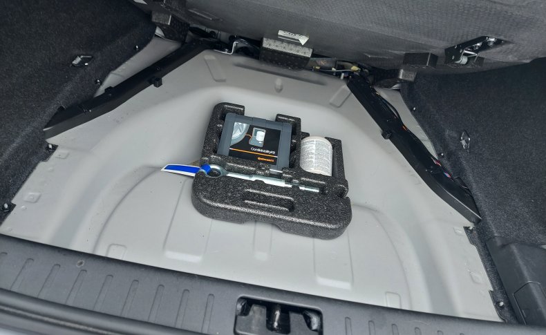 VOLVO S 60 (Комплектация с люком) 2011