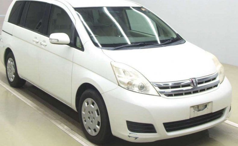 TOYOTA ISIS L G Edition 2010