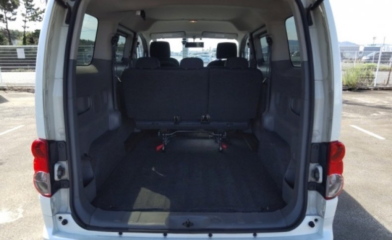 MITSUBISHI DELICA D:3  2013
