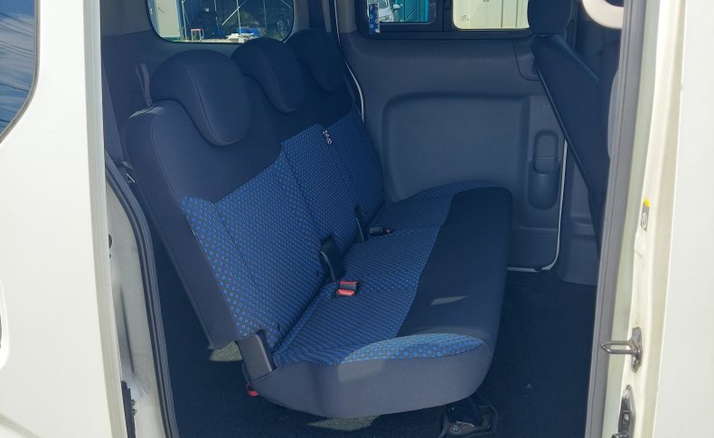 MITSUBISHI DELICA D:3  2013
