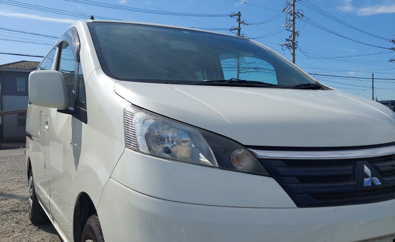 MITSUBISHI DELICA D:3  2013