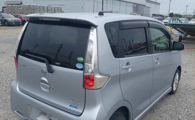 NISSAN DAYZ Highway Star - X 4WD 2014