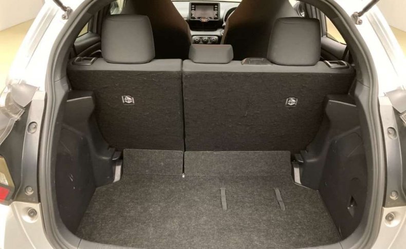 TOYOTA YARIS X 2020