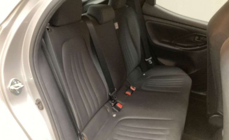 TOYOTA YARIS X 2020