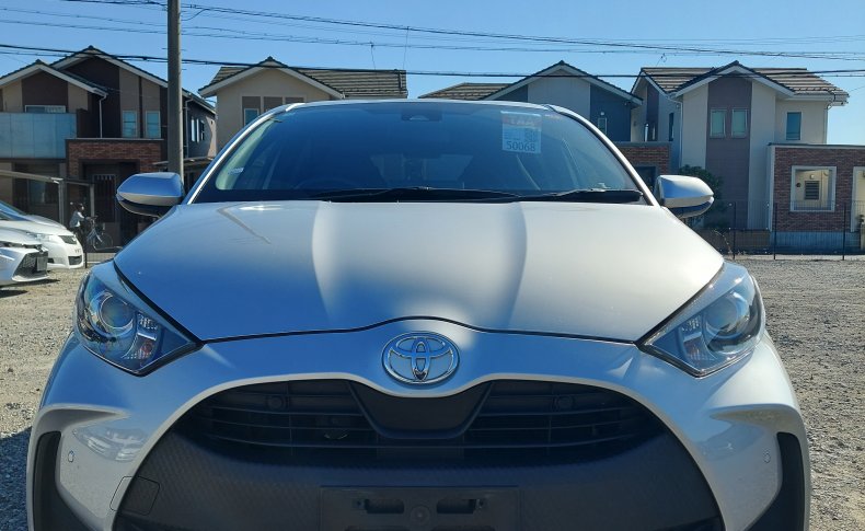 TOYOTA YARIS X 2020