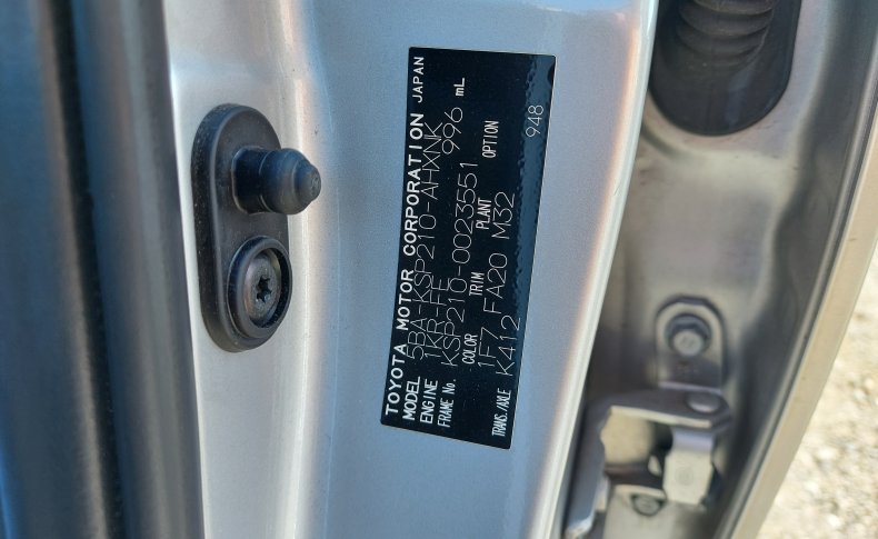 TOYOTA YARIS X 2020