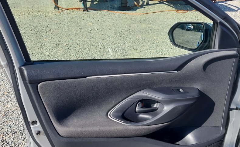TOYOTA YARIS X 2020