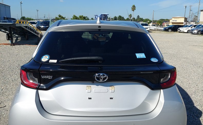 TOYOTA YARIS X 2020