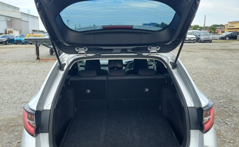 TOYOTA COROLLA TOURING G-X 2020