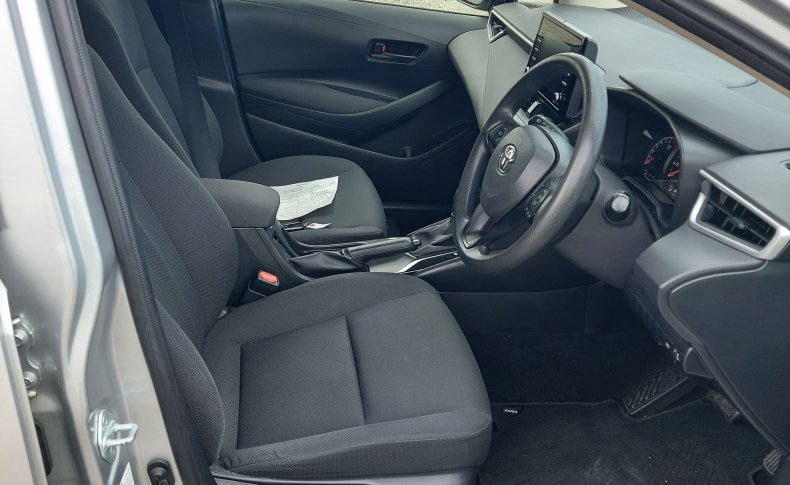 TOYOTA COROLLA TOURING G-X 2020