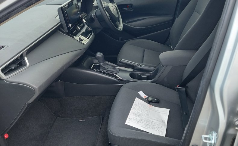 TOYOTA COROLLA TOURING G-X 2020