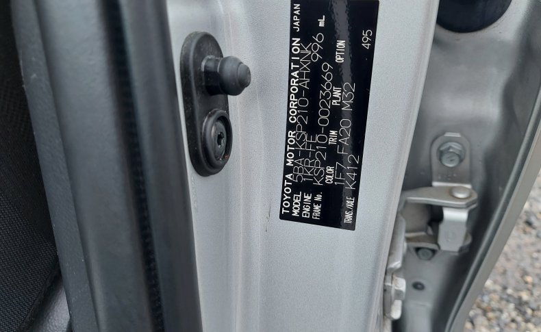 TOYOTA YARIS X 2020