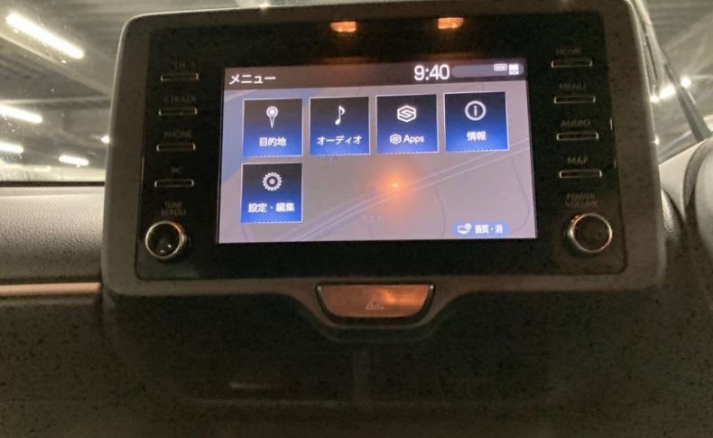 TOYOTA YARIS X 2020