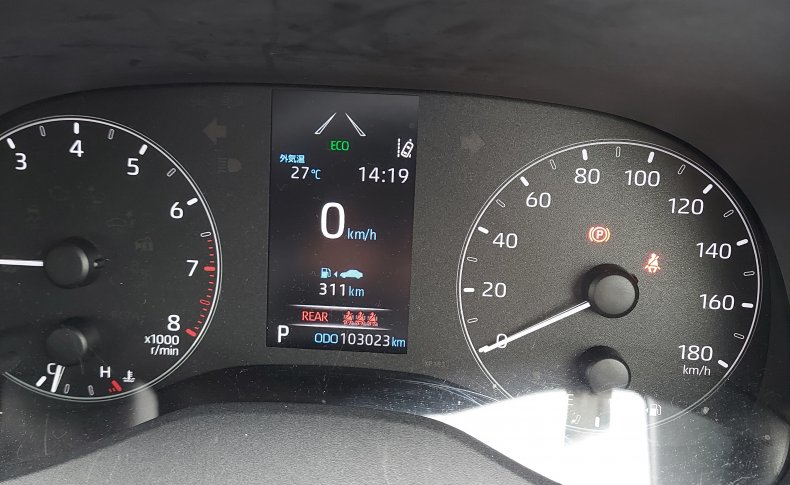 TOYOTA YARIS X 2020