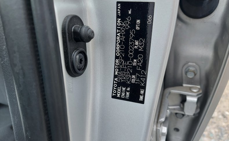 TOYOTA YARIS X 2020