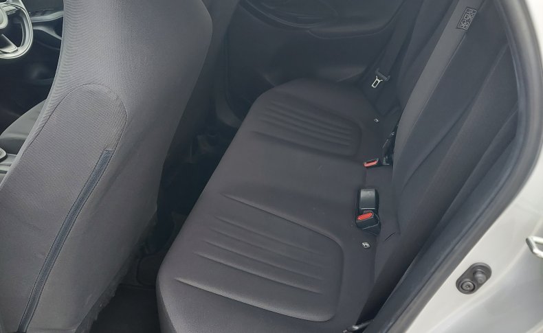 TOYOTA YARIS X 2020
