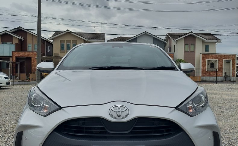 TOYOTA YARIS X 2020