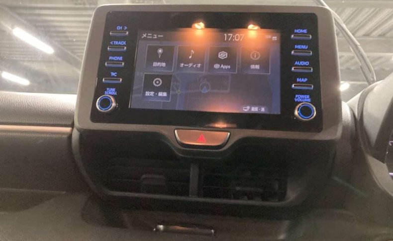 TOYOTA YARIS X 2020